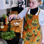 Apron & Pot Holder Set orange